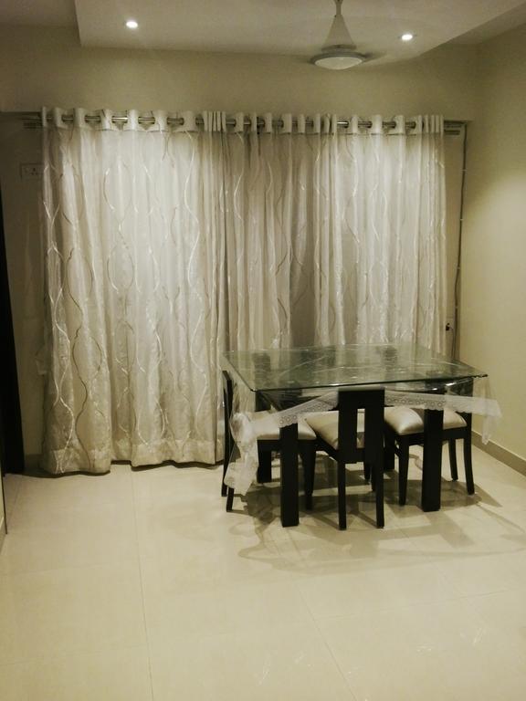 مومباي Arista Service Apartments المظهر الخارجي الصورة