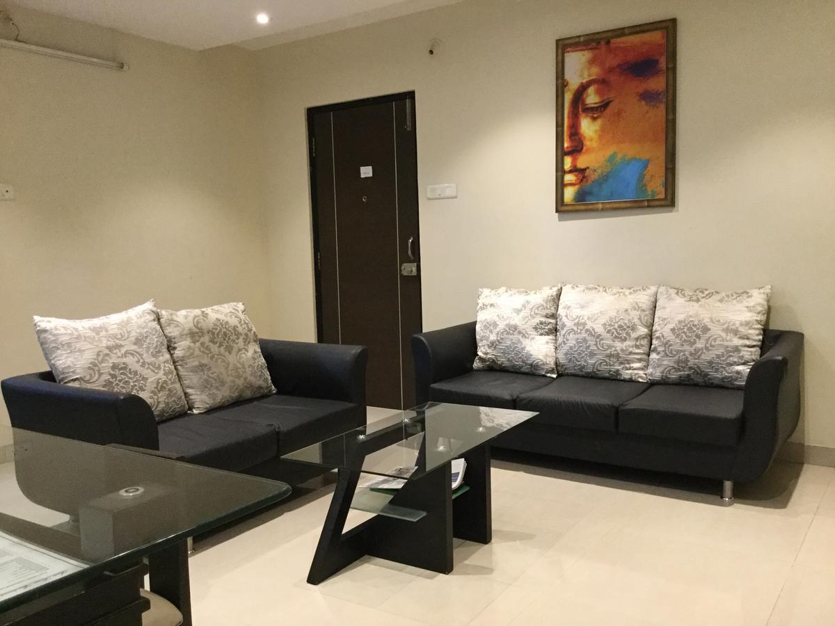 مومباي Arista Service Apartments المظهر الخارجي الصورة