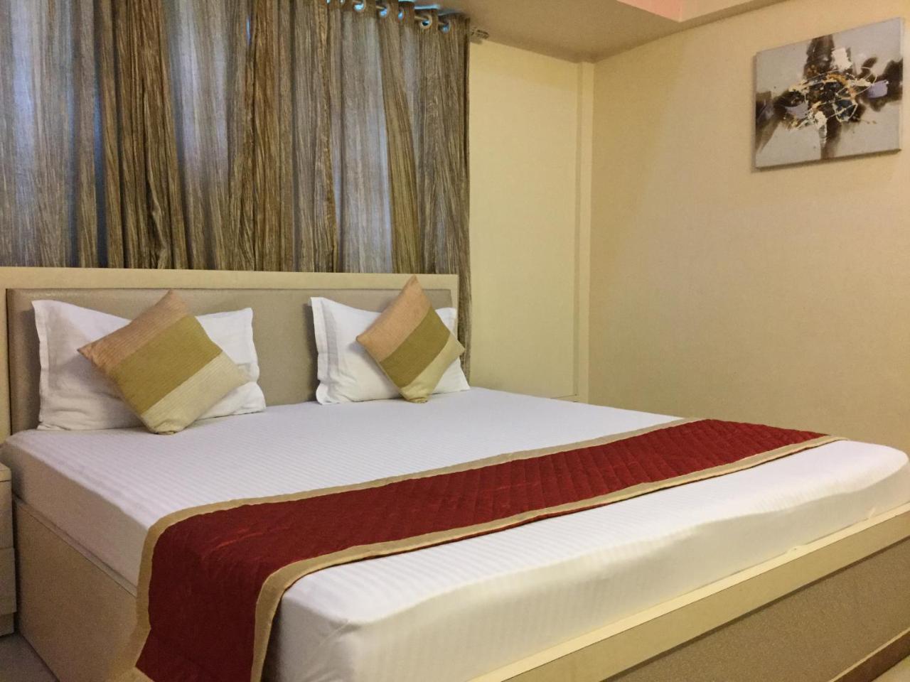 مومباي Arista Service Apartments المظهر الخارجي الصورة